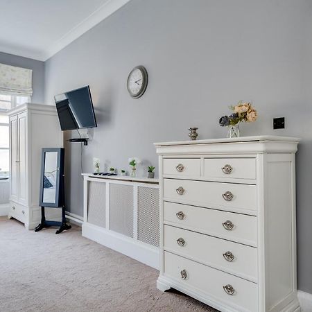 Wakefield Town House Villa Luaran gambar