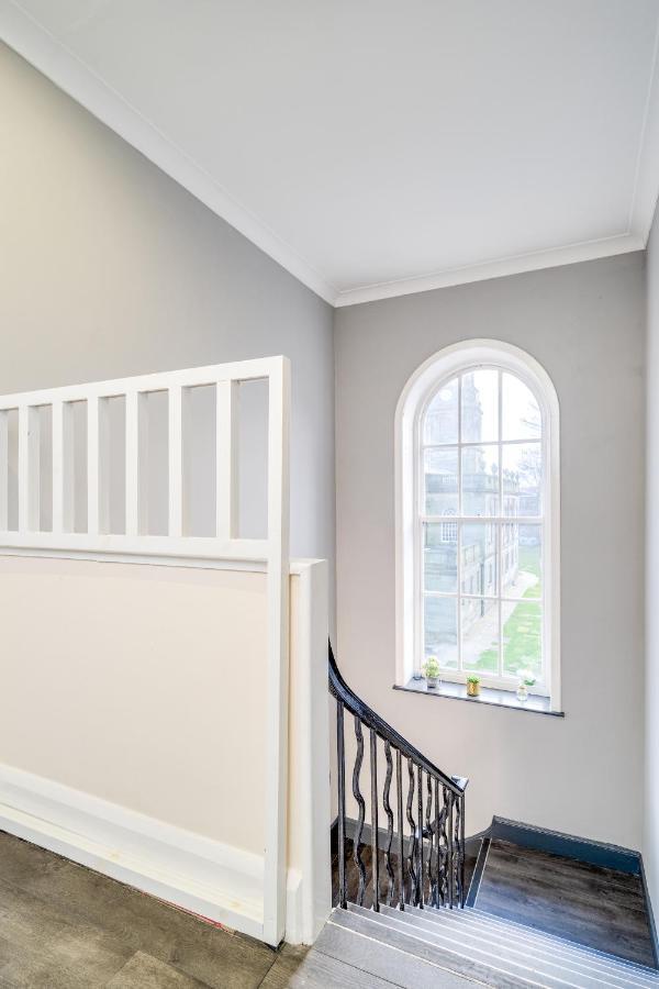 Wakefield Town House Villa Luaran gambar