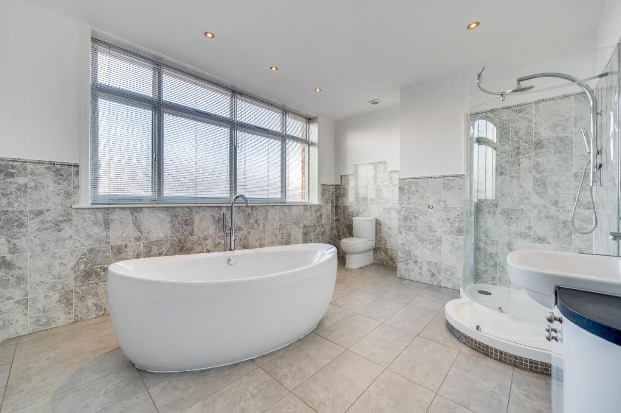 Wakefield Town House Villa Luaran gambar